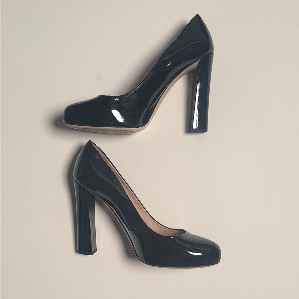 🔑 Miu Miu Glossy Black Heels - Picture 1 of 6